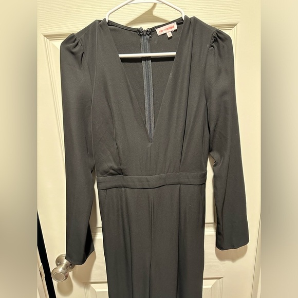 Long Sleeve Jumpsuit - Picture 2 of 4